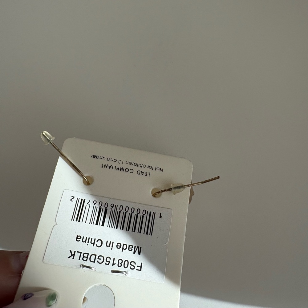 Olive Beige Faceted Stone Earrings - Picture 4 of 8